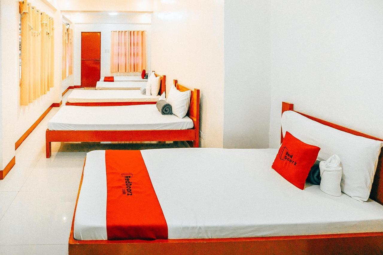 Reddoorz At S & L Apartelle Daraga Albay Legazpi Eksteriør bilde