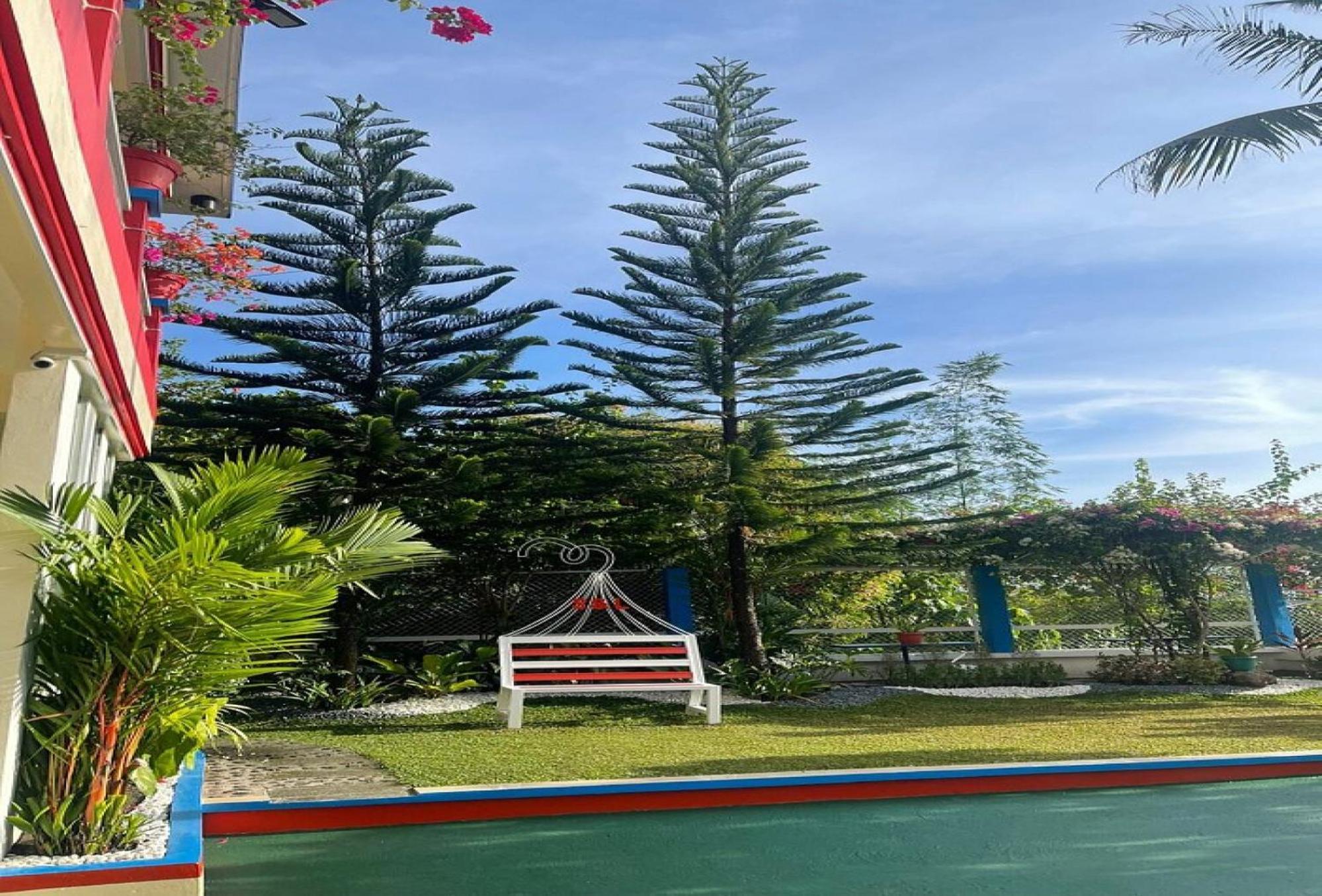 Reddoorz At S & L Apartelle Daraga Albay Legazpi Eksteriør bilde
